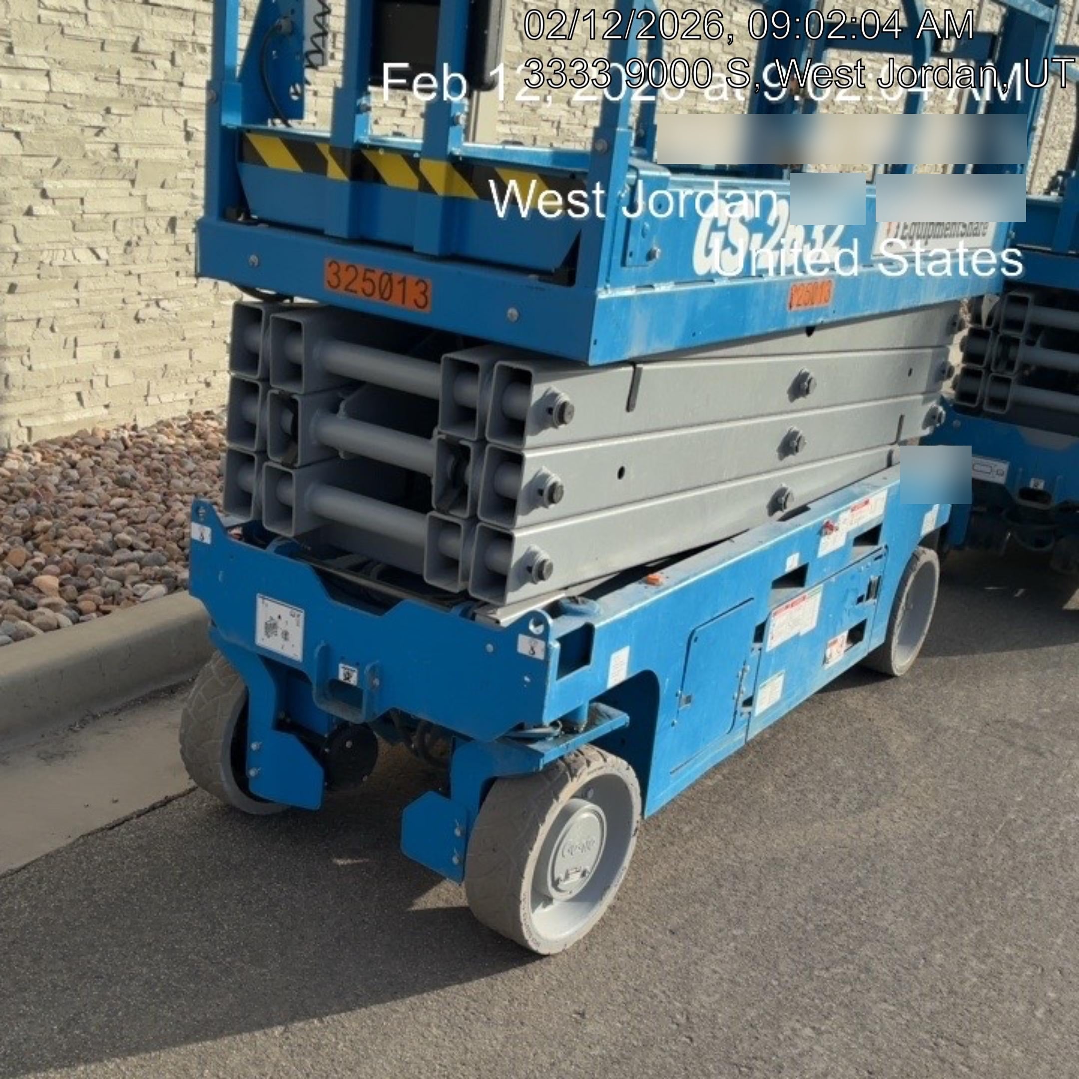 2023 GENIE GS-2632