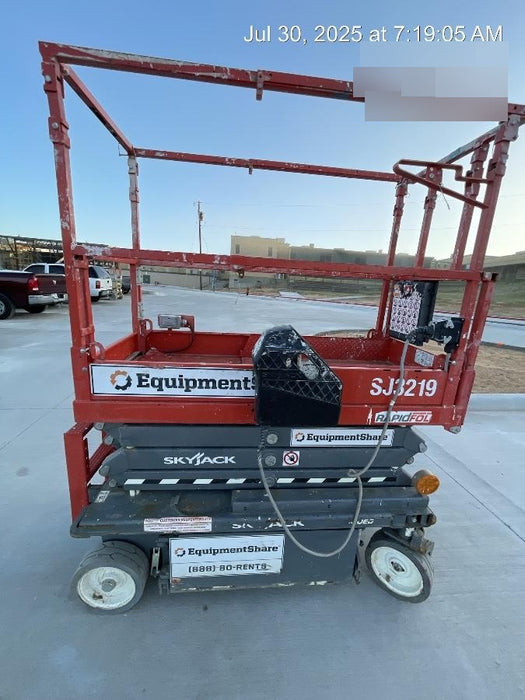 2021 SKYJACK SJ3219