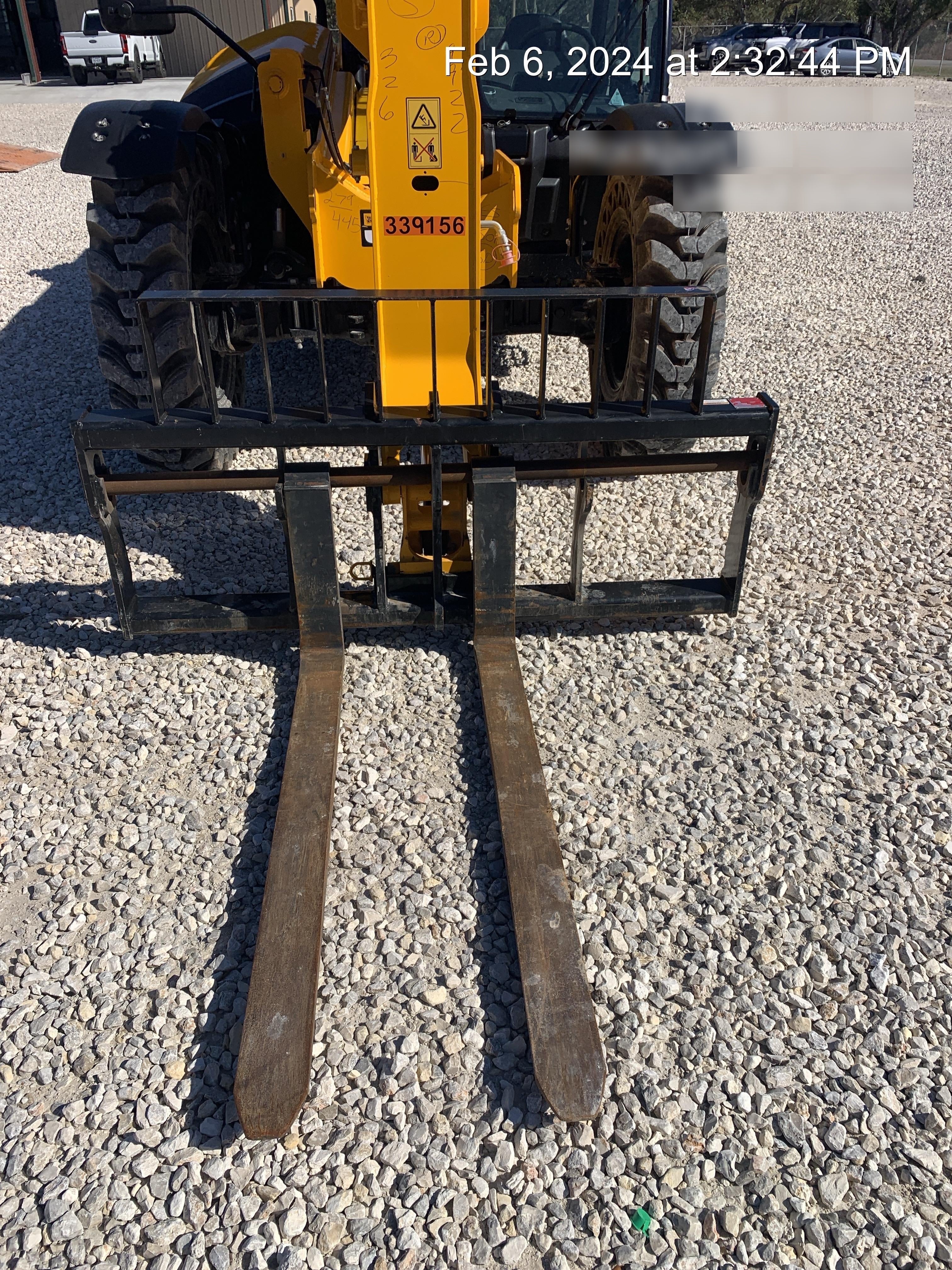 2023 JCB 509-42