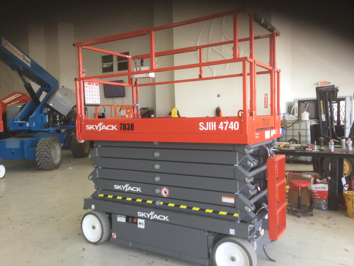 2018 SKYJACK SJIII-4740