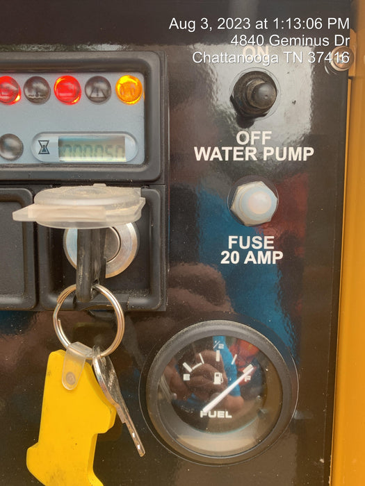 2022 Vac-Tron LP573XDT T4 Koehler Diesel Engine, 500 Gallon Debris Tank, x2 100 Gallon Water Tanks