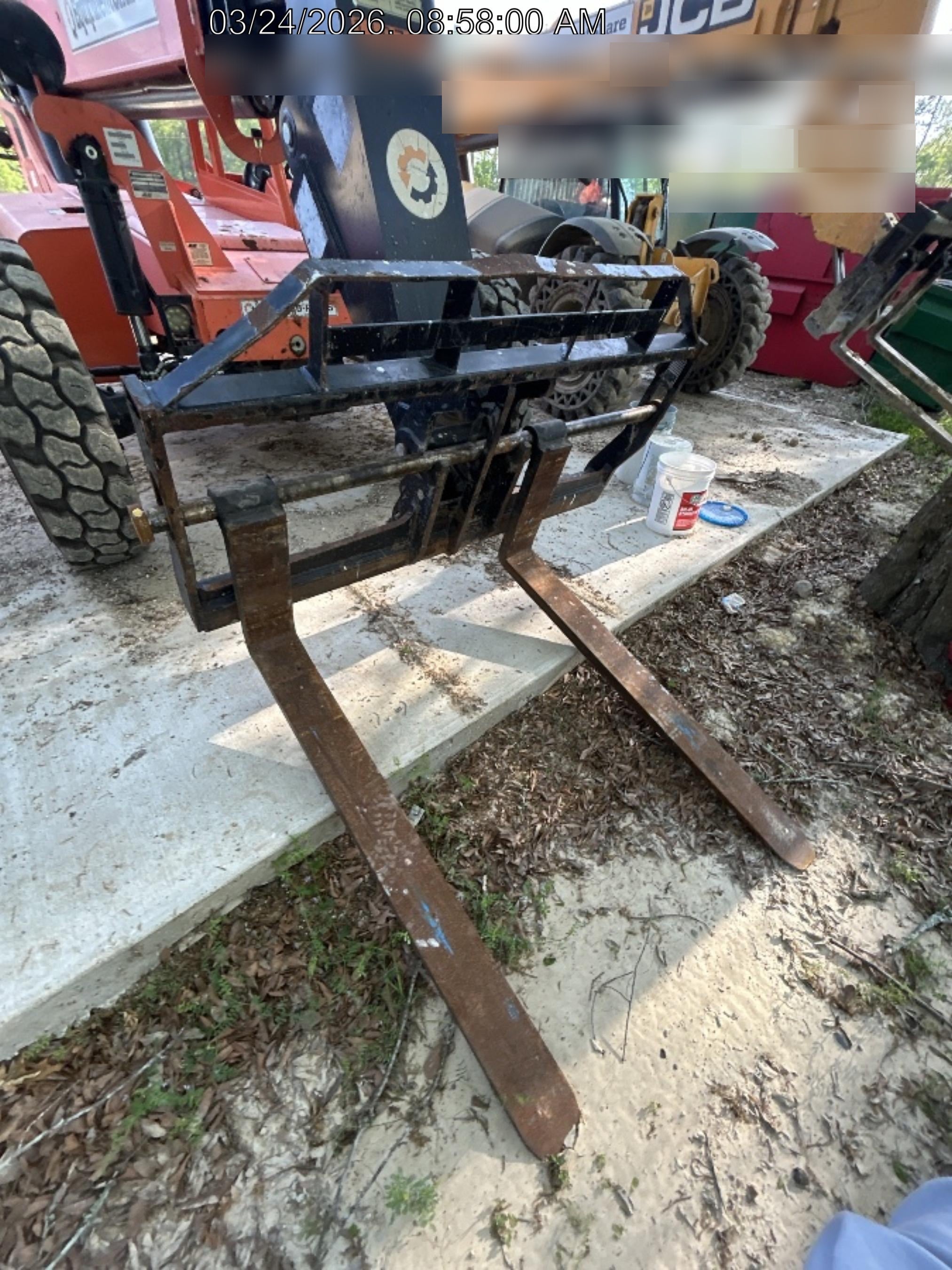 2020 SKYTRAK 8042