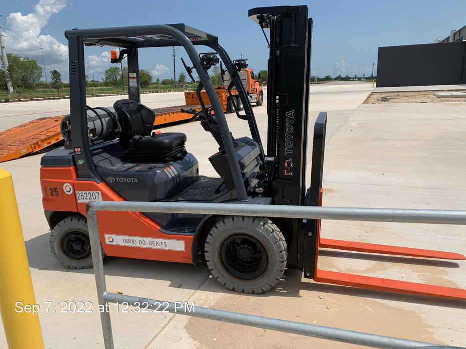 2022 TOYOTA 50-8FGU25