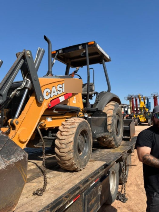 2019 Case 570N EP Canopy, 4WD, GP Front Bucket, Dual Tilt Cylinder, 84" Box Blade w/ Scarifier, Wheel Weights, Beacon