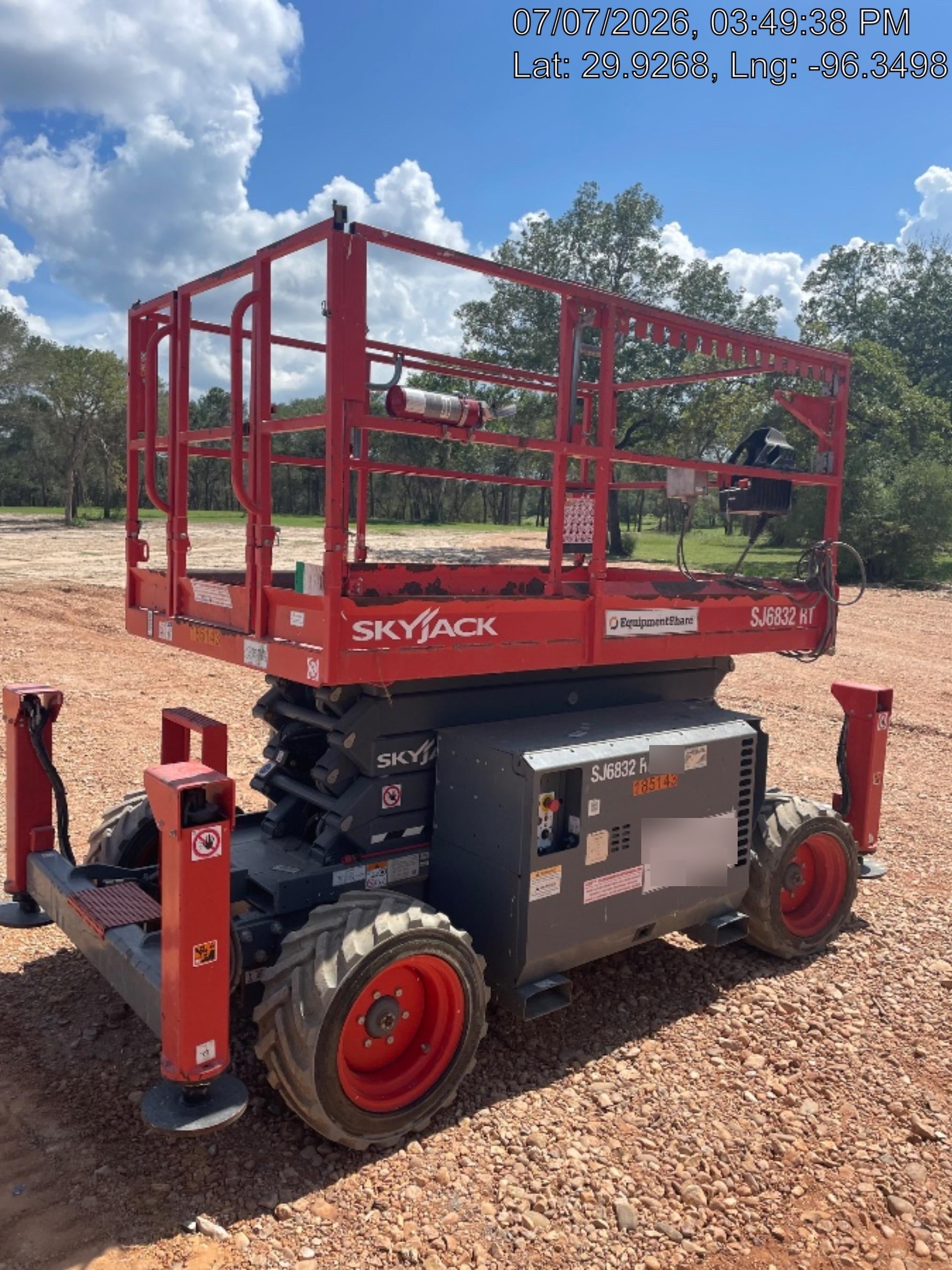 2021 SKYJACK SJ6832 RT