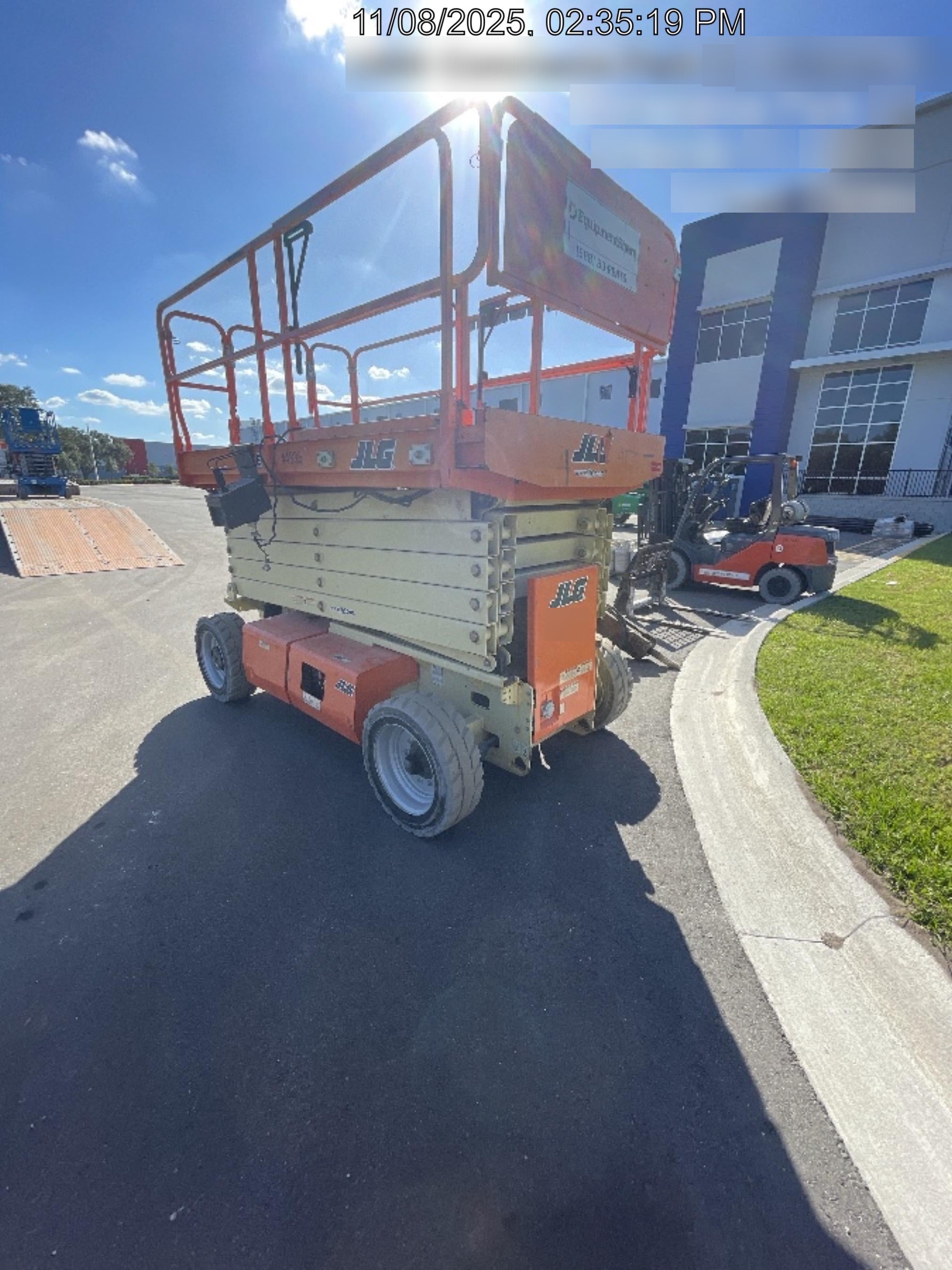2019 JLG 4069LE