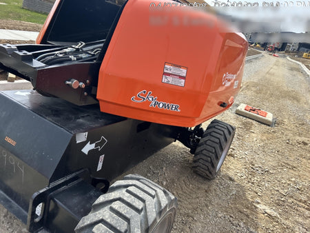 2024 JLG 660SJ
