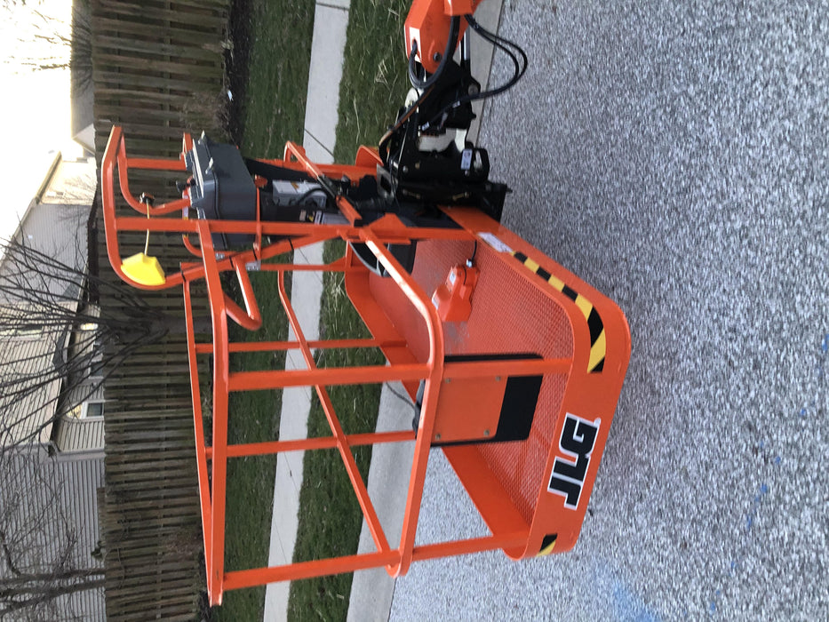 2020 JLG 400S