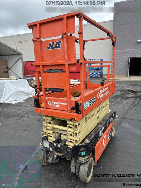 2023 JLG ES1932