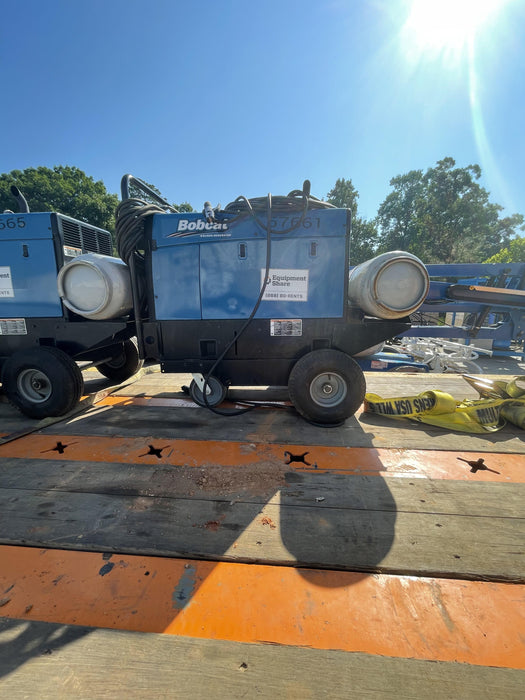 2019 Miller Electric BOBCAT 250 951600 PKG-250 amp Propane Welder, Standard w/Running Gear, Bracket, Hose"250 amp Propane Welder, Standard w/Running Gear, Bracket, Hose