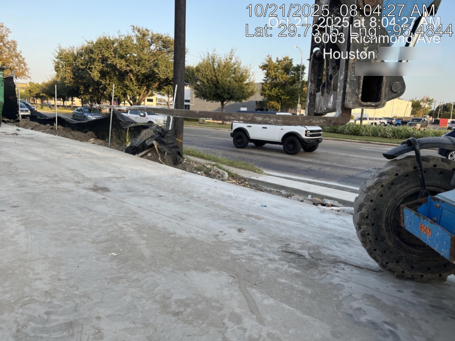 2018 Genie GTH-636 Genie GTH-636 w/Open ROPS, Solid Tires, Work Light/Beacon, 48" Carriage and Forks