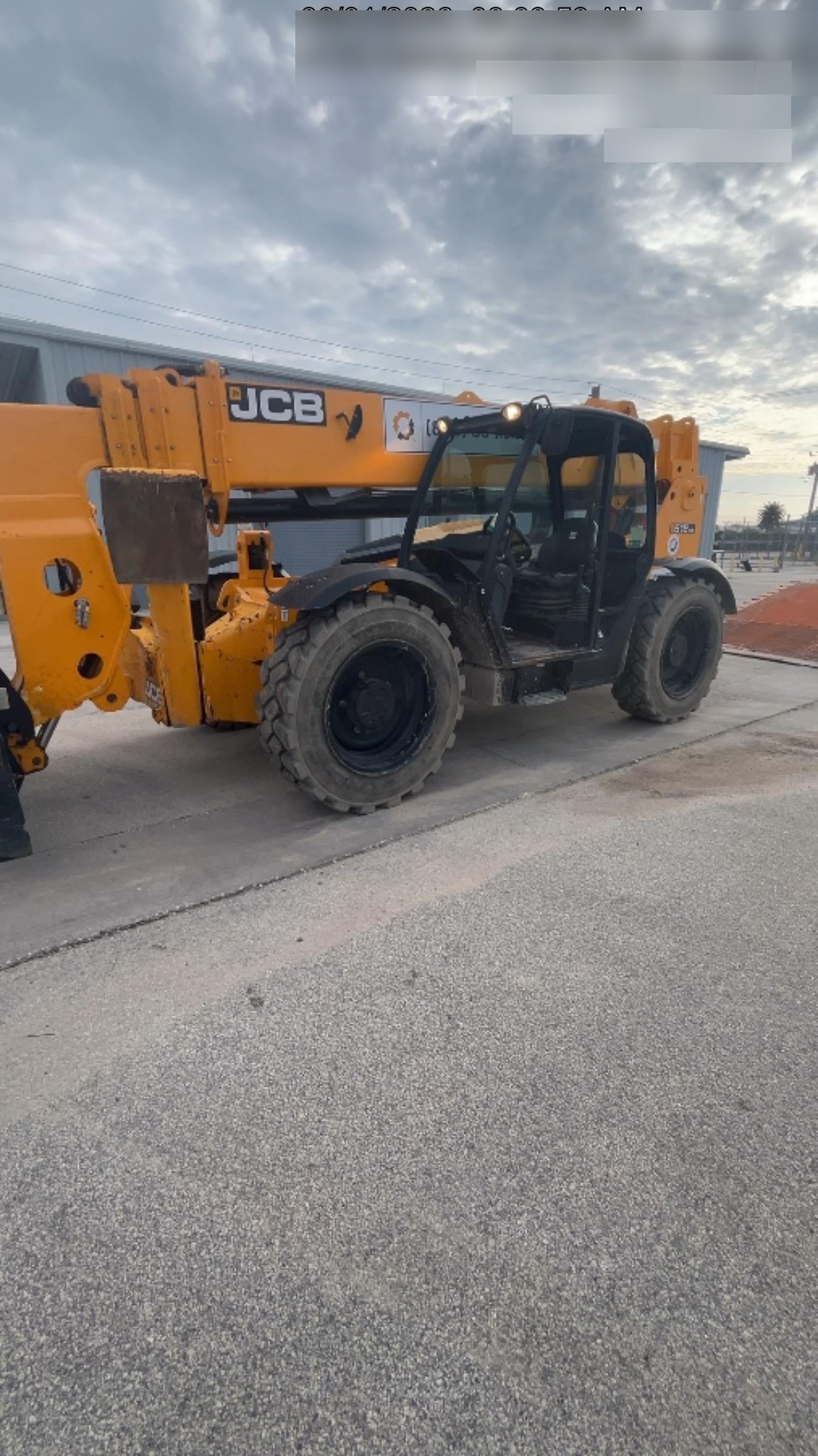 2022 JCB 512-56
