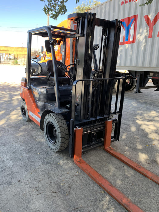 2022 TOYOTA 50-8FGU25