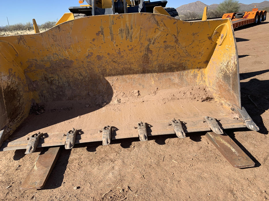 2020 JOHN DEERE 96" Loader Fork Carriage - John Deere