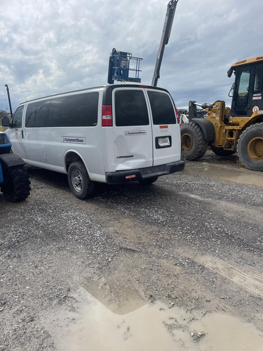 2023 CHEVROLET Express Van - Rental