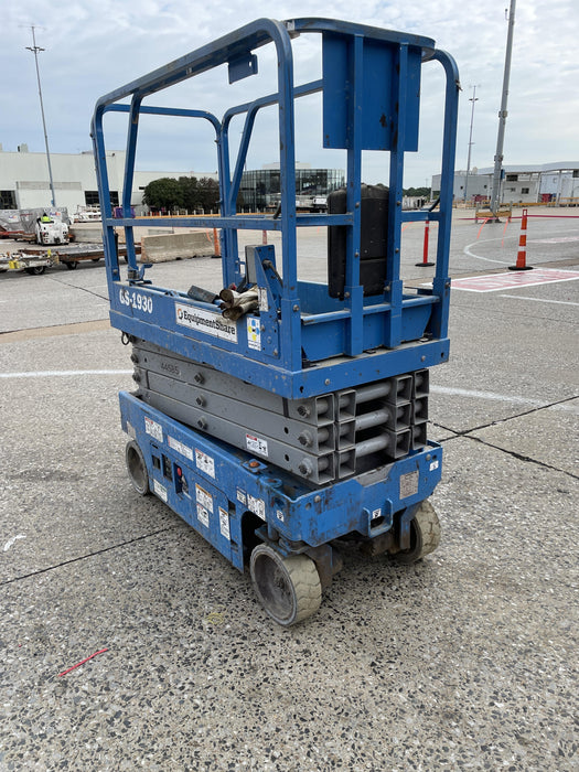 2019 Genie GS-1930 Fixed rails with chain Entry