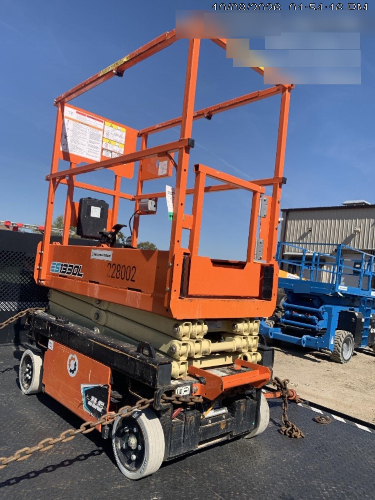 2022 JLG ES1330L