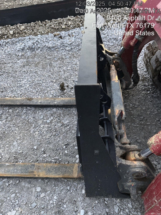 2025 ARROW MATERIAL HANDLING 48" Pallet Forks - Arrow