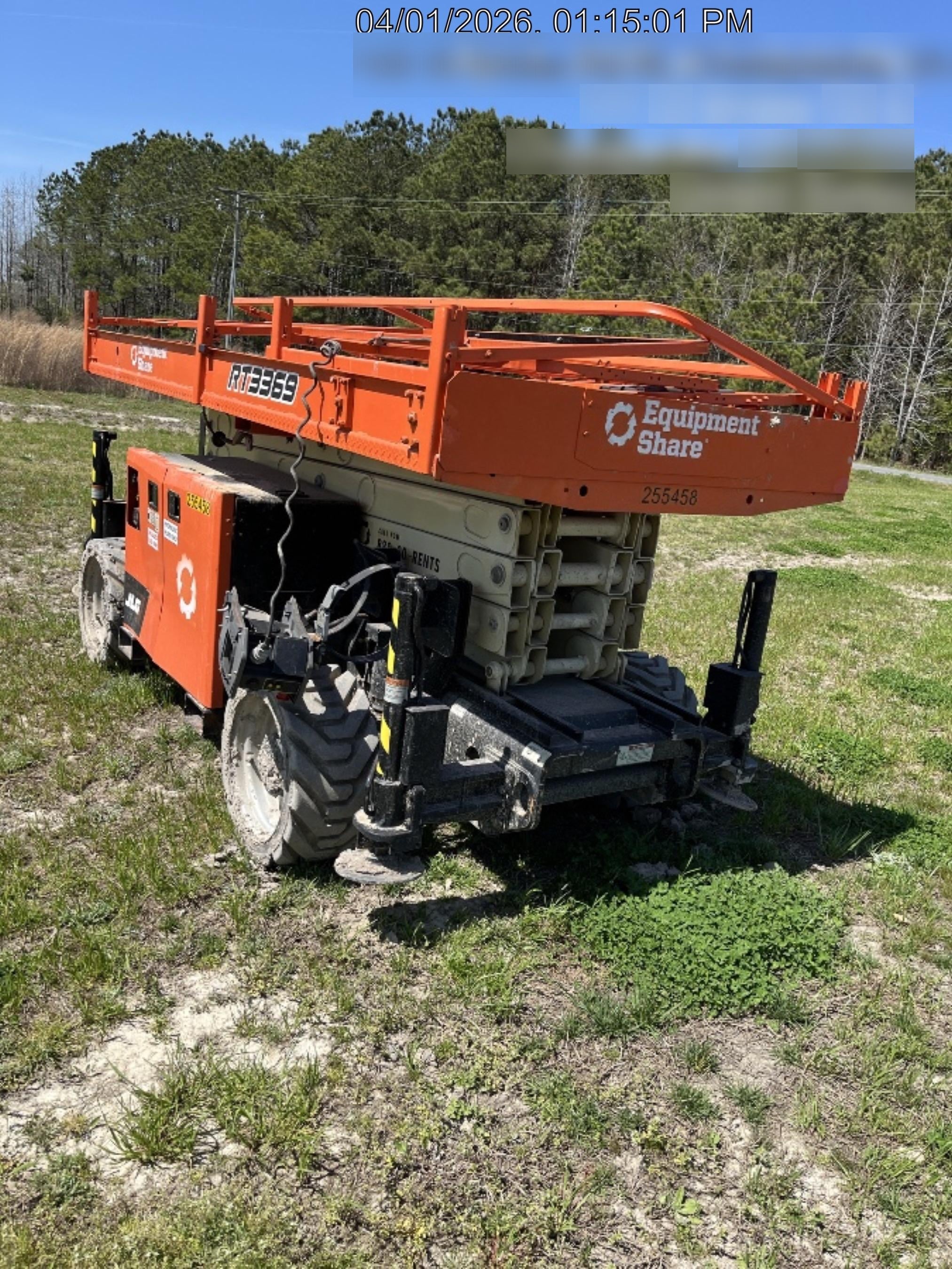 2022 JLG RT3369