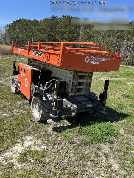 2022 JLG RT3369
