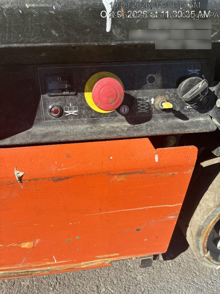 2022 JLG ES1932