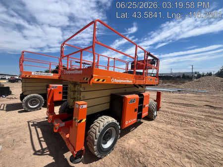 2023 JLG RT4394