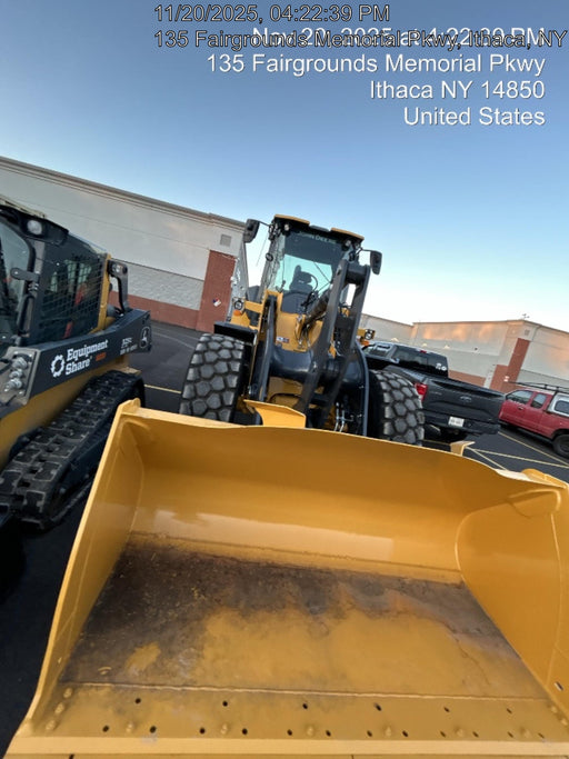 2025 JOHN DEERE 2.75 cu yd Wheel Loader Bucket - John Deere