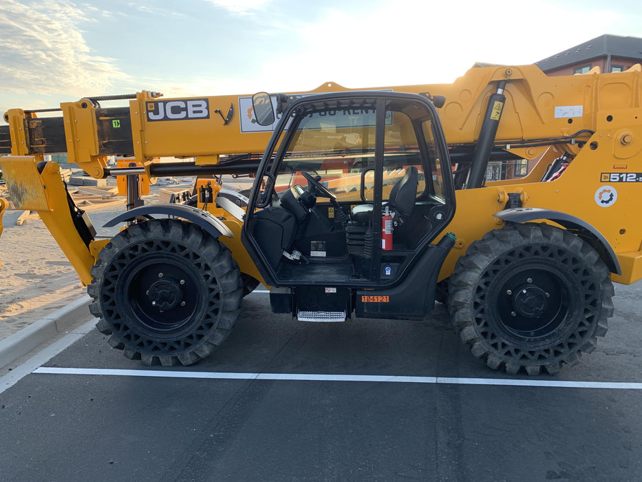 2020 JCB 512-56 Canopy, 74Hp, Solid Tires, Work Lights, Beacon, Aux Hydraulics, Back up Alarm, Lifting Eye, ES Decals
