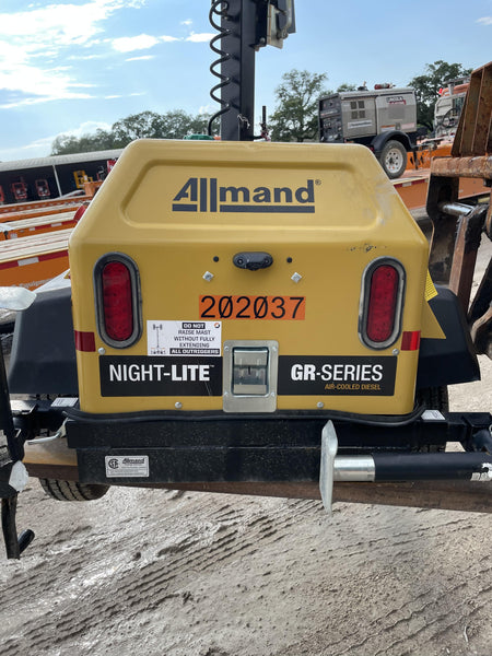 2022 Allmand NLV3GR (4) LED Light Fixture 350W, 23' Vertical Mast, 3kW Prime, Towable, Deep Sea L401, Leveling Jacks, Yanmar T4F 5.8hp
