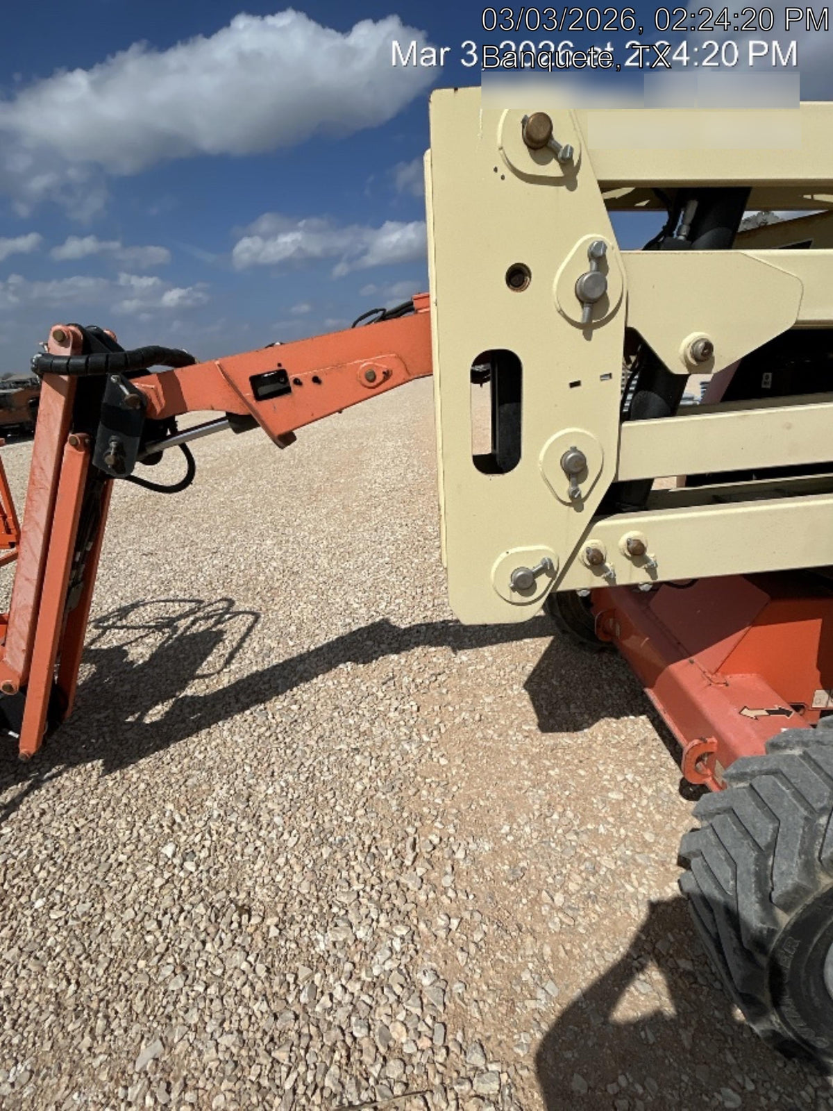 2019 JLG 450AJ