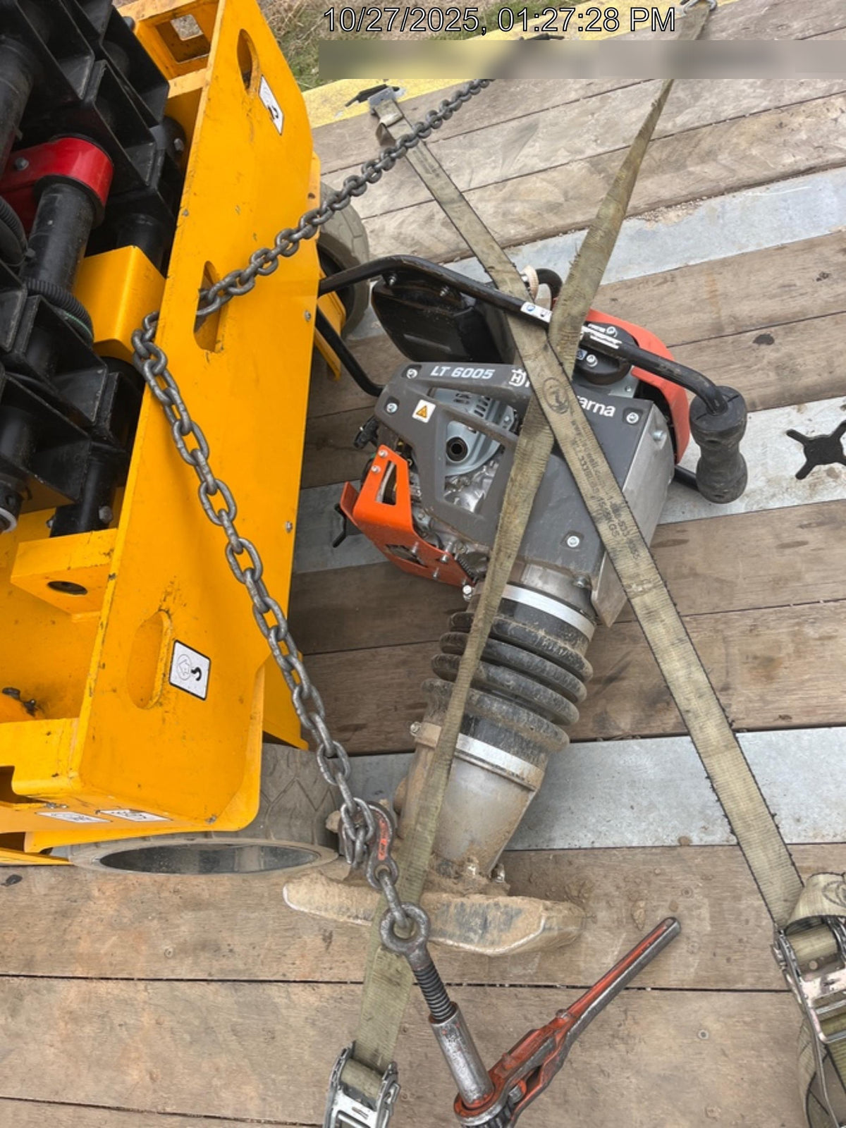 2024 HUSQVARNA LT6005
