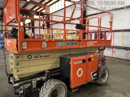 2023 JLG ERT4069