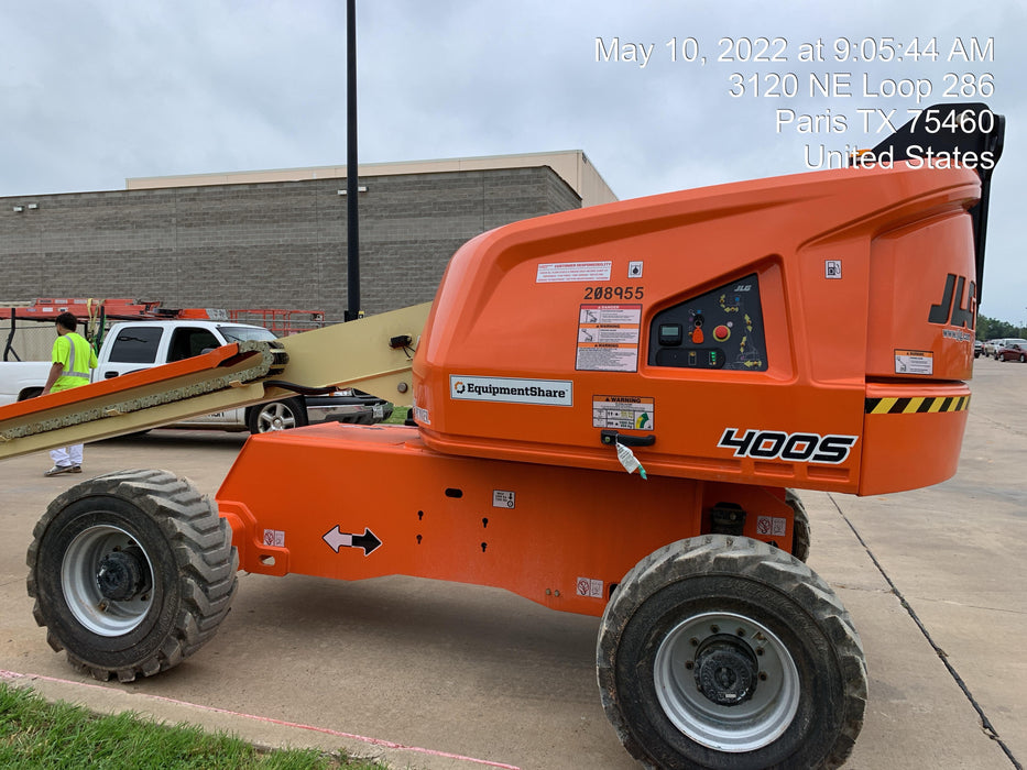 2022 JLG 400S