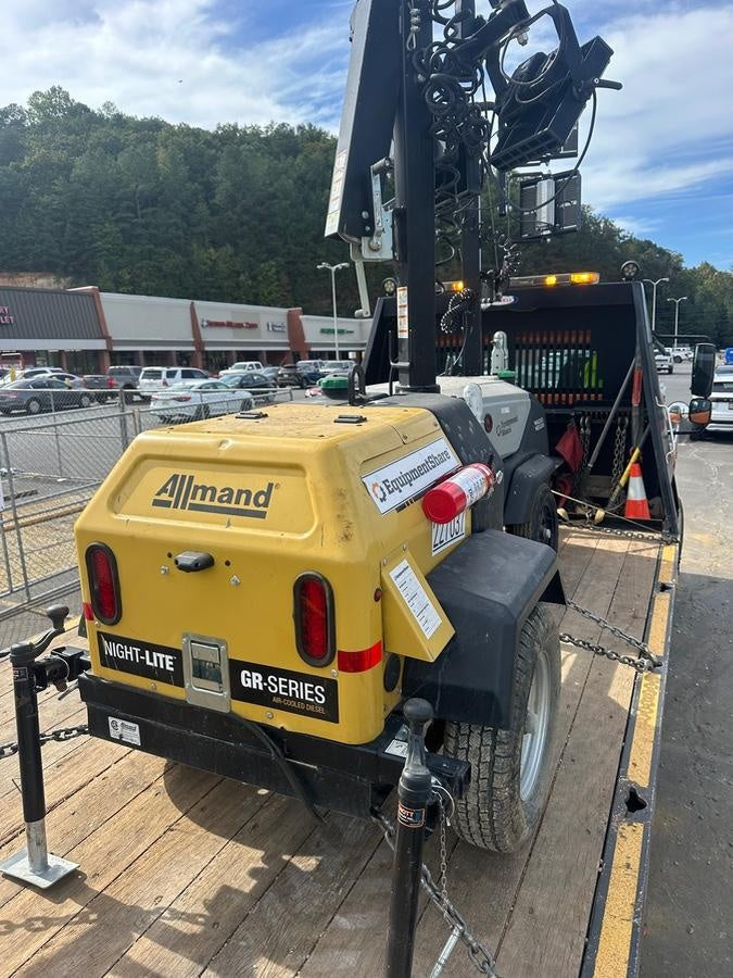 2022 Allmand NLV3GR (4) LED Light Fixture 350W, 23' Vertical Mast, 3kW Prime, Towable, Deep Sea L401, Leveling Jacks, Yanmar T4F 5.8hp