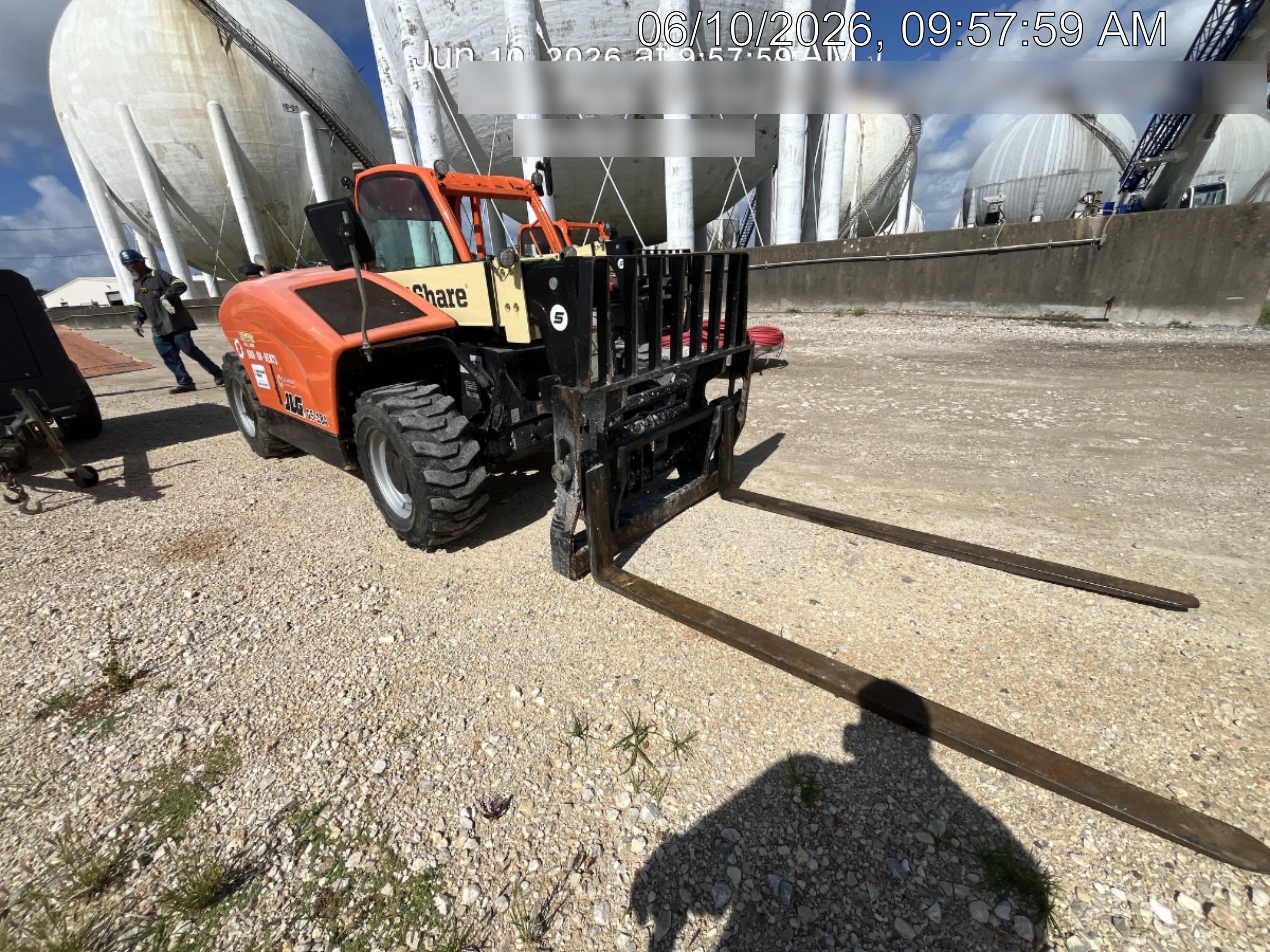 2024 JLG G5-18A