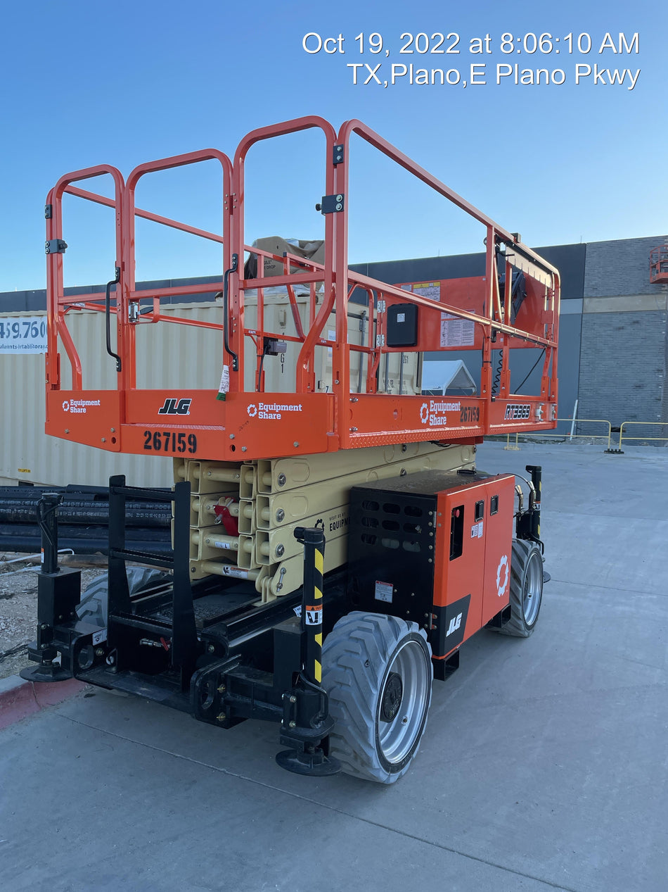 2022 JLG RT3369