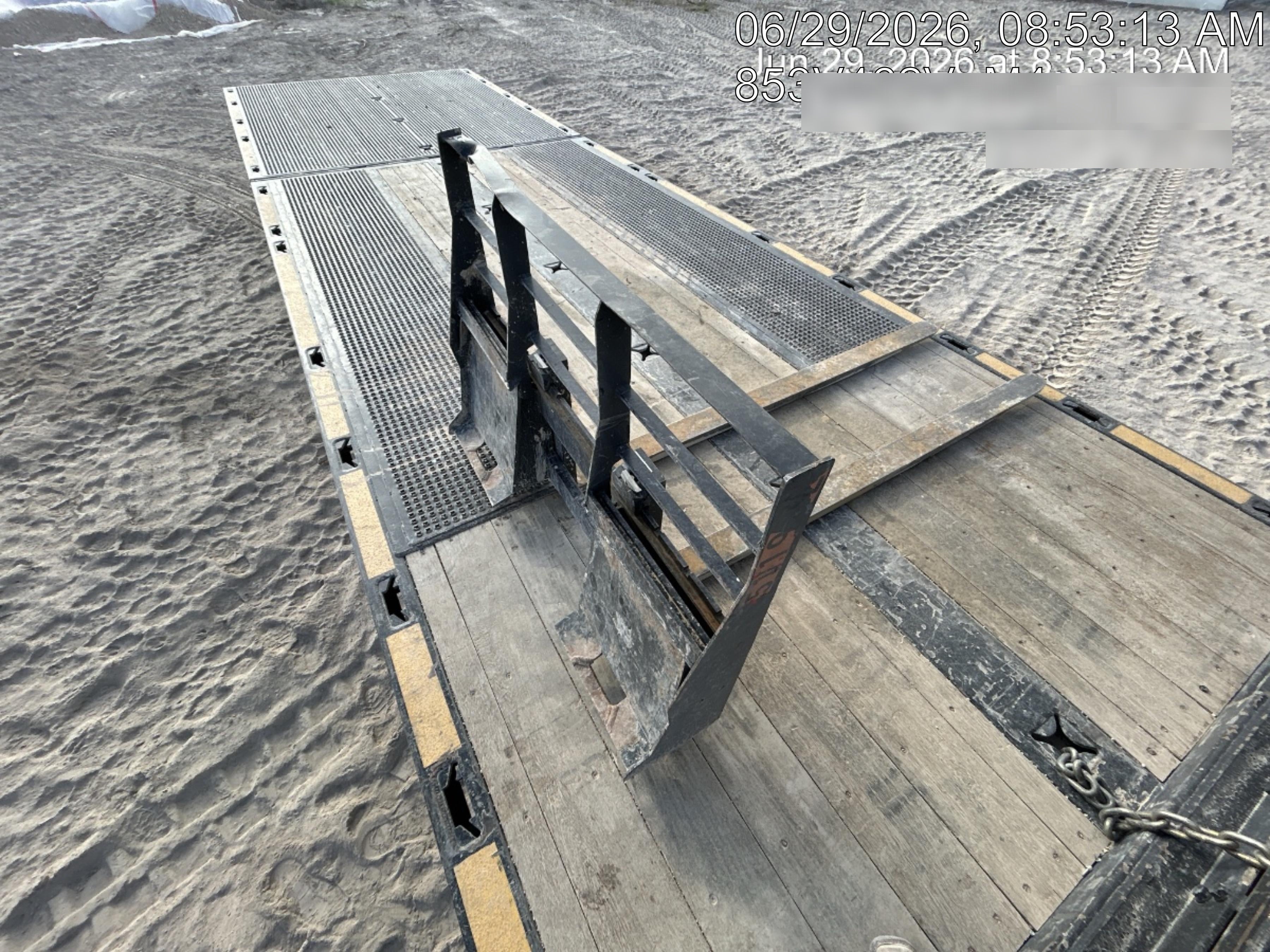 2025 ARROW MATERIAL HANDLING F5100CB - 72"