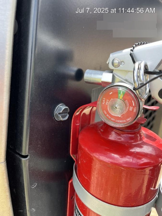 2024 Lincoln Electric LE400 Kubota V1505, Trlr, Cable Rack, Light Kit, ES Decals, T3