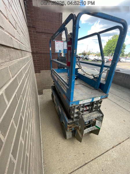 2019 Genie GS-1930 Fixed rails with chain Entry