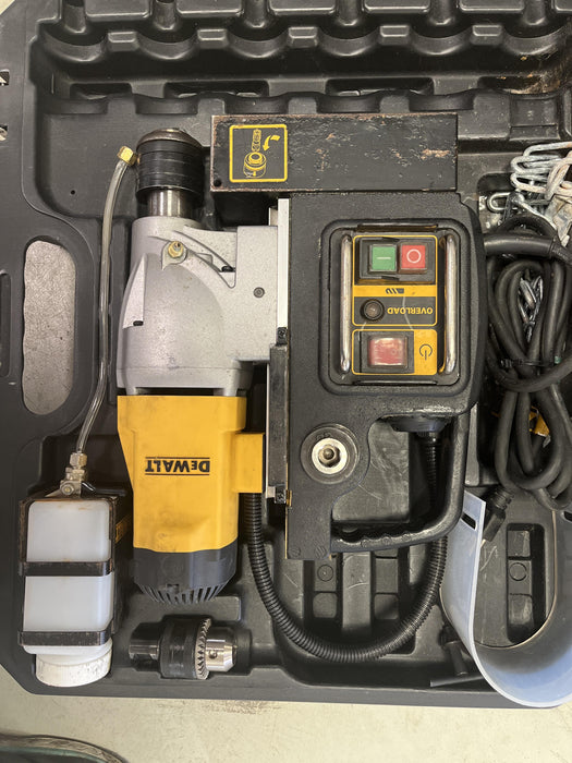 2023 DEWALT DWE1622K