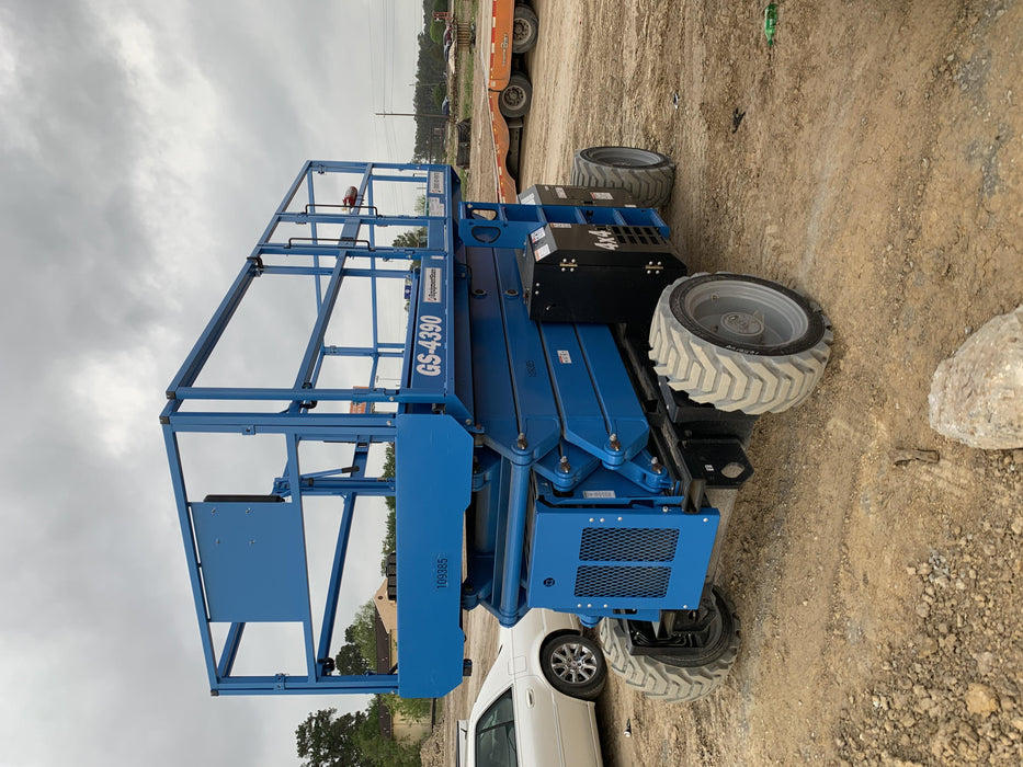 2020 GENIE GS-4390 RT