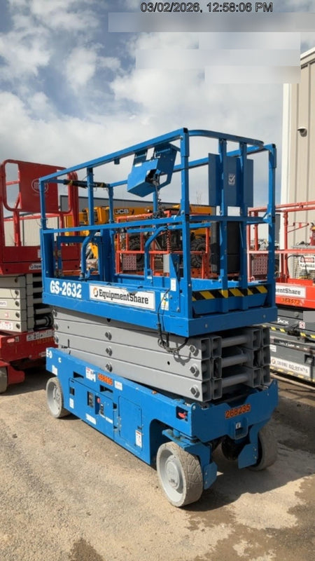2022 GENIE GS-2632