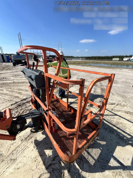 2019 JLG 450AJ