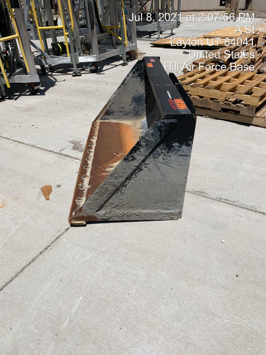 2019 ARROW MATERIAL HANDLING Telehandler Bucket Pin-On
