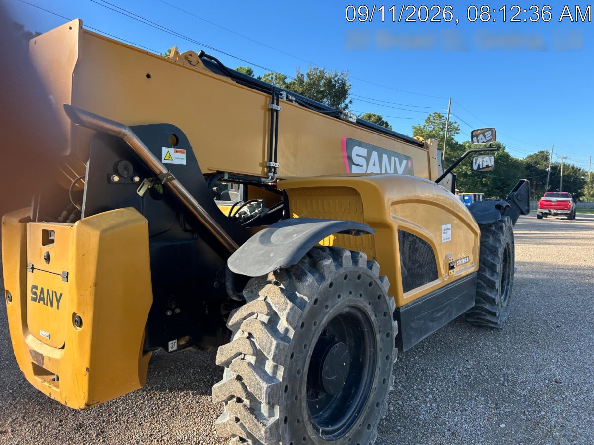 2023 SANY STH1056
