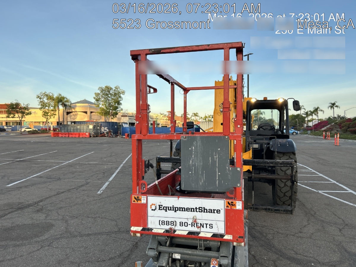 2020 Skyjack SJIII-3219 Solid NM Tires, Half height spring hinged entry gate, Dual Beacons, 800W Inverter