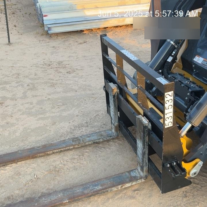 2025 ARROW MATERIAL HANDLING F5100CB