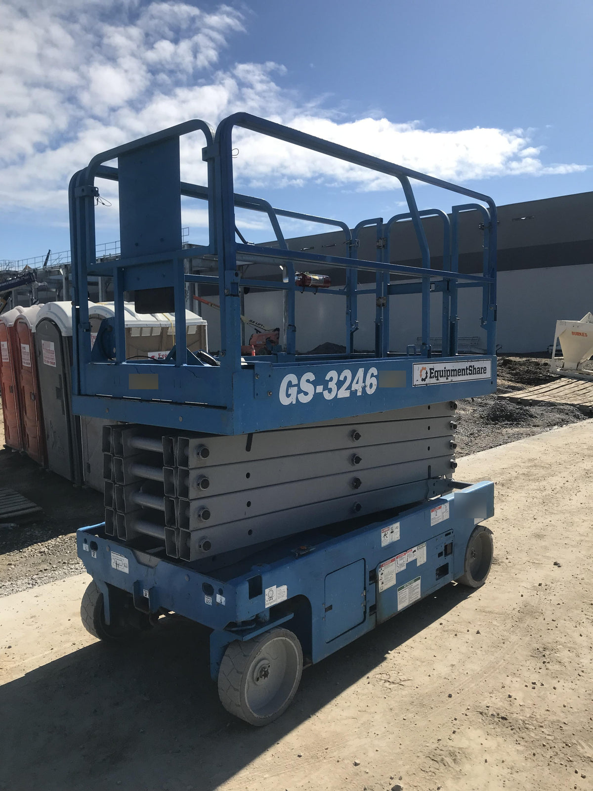 2018 Genie GS-3246 Genie GS-3246 Scissor Lift w/Standard Options