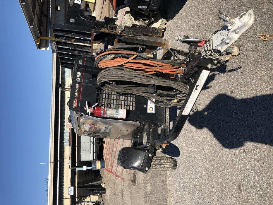 2019 Lincoln Electric Vantage 322 Welder Ready-Pak 3, Two wheel trailer, Fender and Light kit, Cable Rack