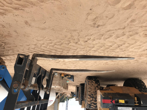 2019 Genie GTH-1056 Canopy, Solid RT Tires, LED Work Lights, Beacon 60" QA Carriage, 60" Forks